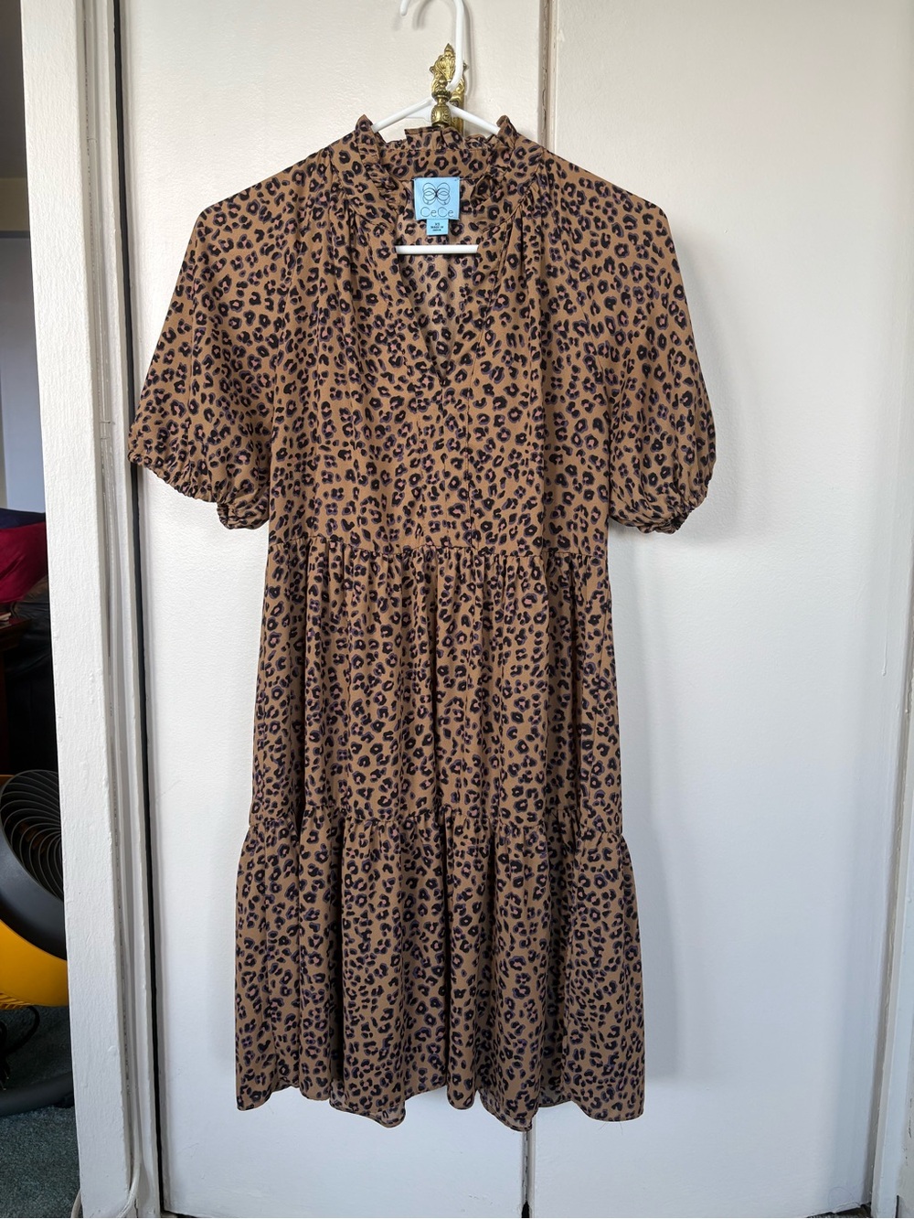 CeCe Leopard Print Tiered Dress in Brown and Black